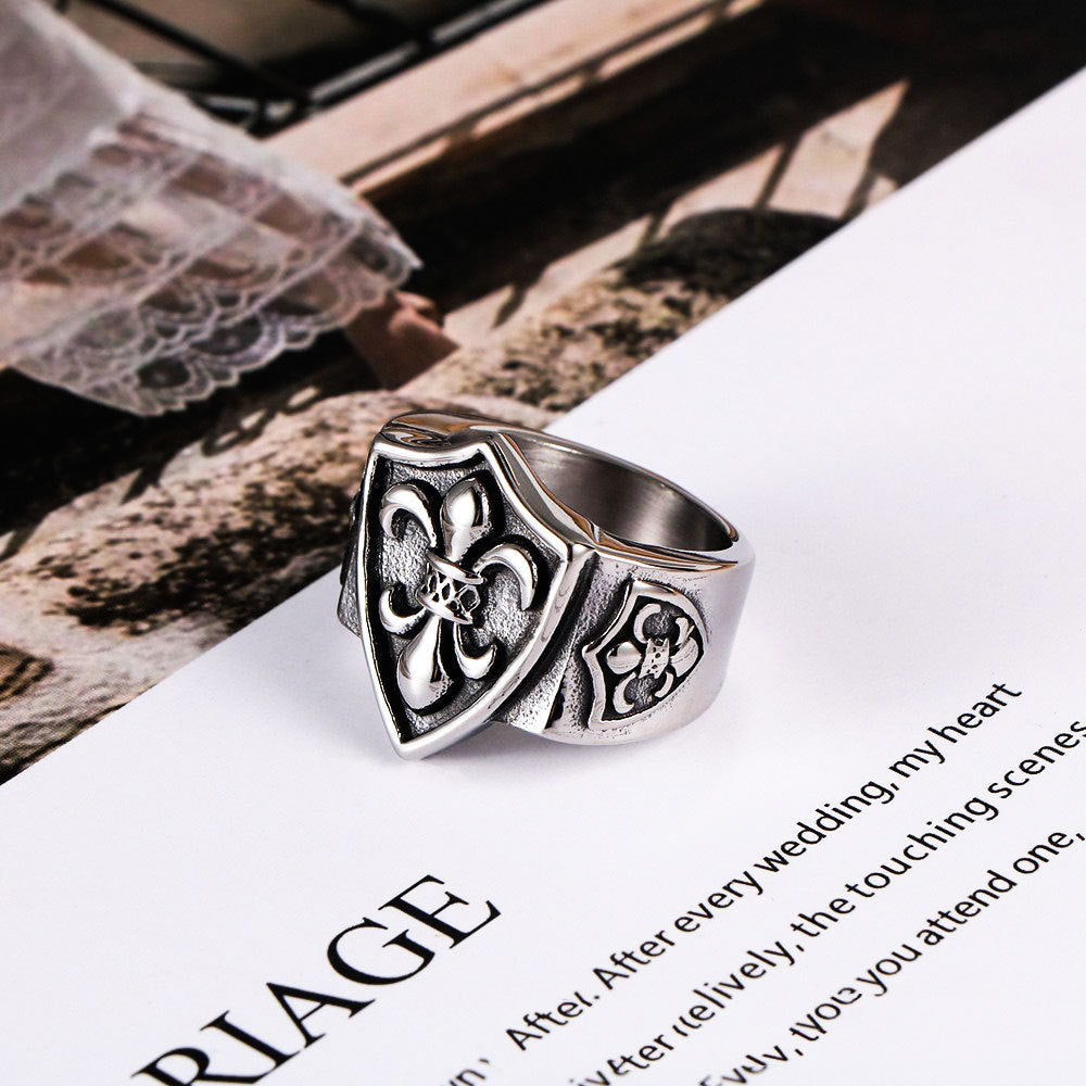 Fleur-de-Lis Silver Statement Ring