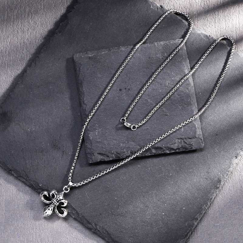 Trendy brand vintage scout flower cross necklace, anchor pendant, pendant, men's and women's couple style personalized accessory sweater chain